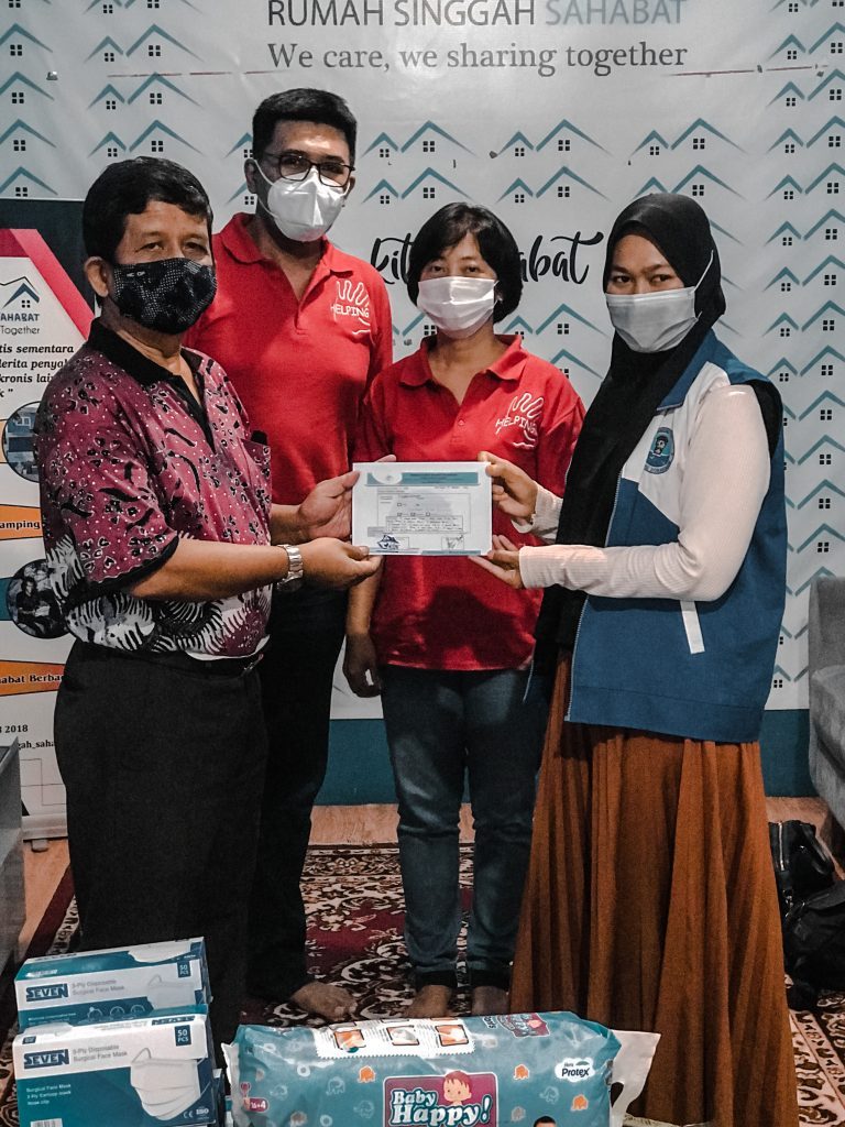 Bakti Sosial HELPING PEDULI SOSIAL ke Rumah Singgah Sahabat