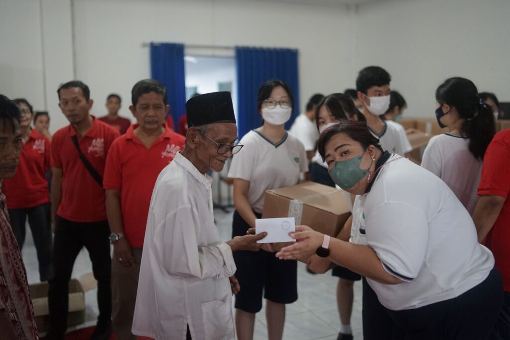 Baksos Ramadhan 2023 HELPING Peduli Sosial di Desa Pancawati Bogor