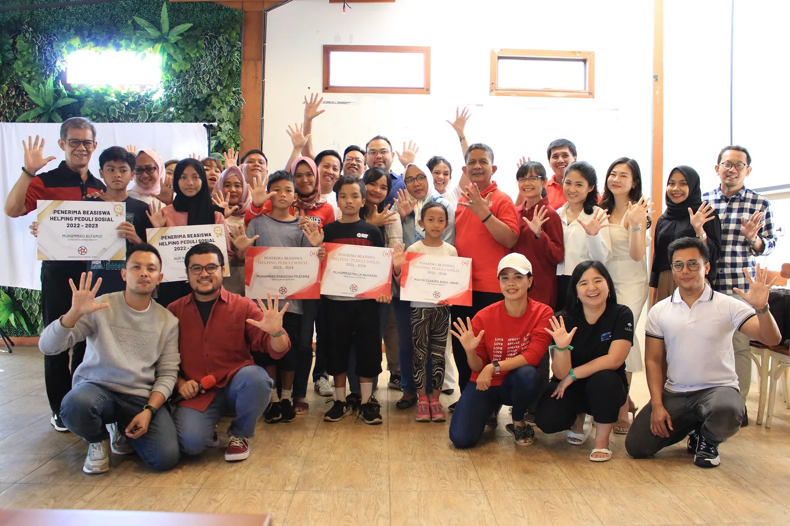 Kegiatan sosial HELPING Peduli Sosial